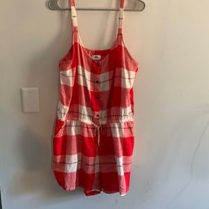 Cute romper just in time for Summer!